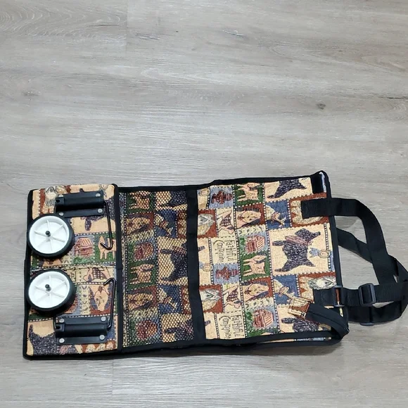 Animal Print Tapestry Bag - Picture 3 of 8